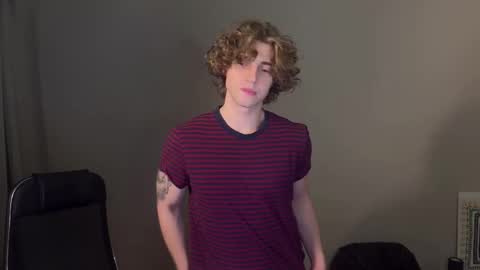 Snapshot of namiraaxel chatting on 28, 10, 2025 Georges online show from 28, 10, 2025