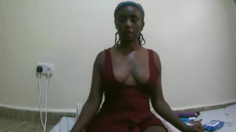 nana2095 online show from 7, 10, 2025