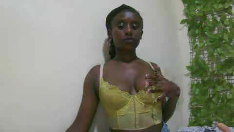 nana2095 online show from 17, 5, 2026