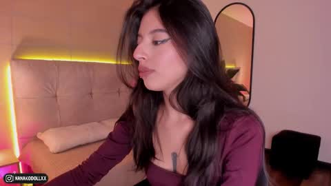 Nana  online show from 5, 2, 2026