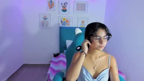 nanami_owo online show from 13, 10, 2025
