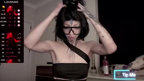 Nana online show from 7, 2, 2025