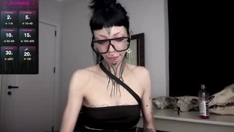 Nana online show from 11, 2, 2025