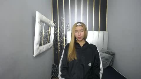 nancy blonde online show from 11, 5, 2026