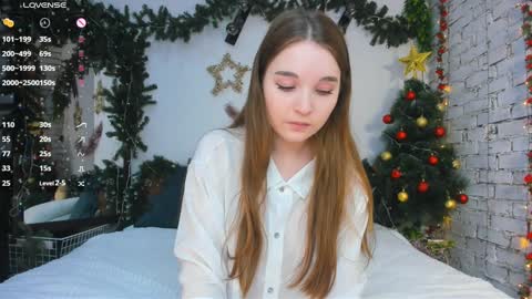 Snapshot of nancycaseys chatting on 30, 1, 2025 Luna online show from 30, 1, 2025