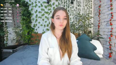 Snapshot of nancycaseys chatting on 8, 2, 2025 Luna online show from 8, 2, 2025