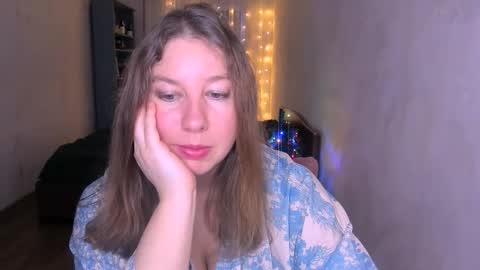 Snapshot of nancysanders chatting on 21, 12, 2025 Nancy online show from 21, 12, 2025