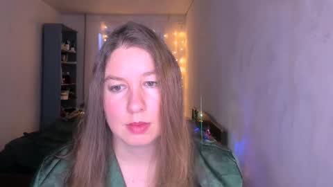 Snapshot of nancysanders chatting on 22, 12, 2025 Nancy online show from 22, 12, 2025