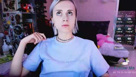 Monday-Friday 12-4 AM and 6-9 AM New York time online show from 20, 11, 2025