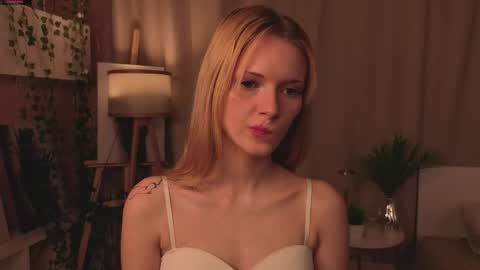 Snapshot of nannetteterrill chatting on 21, 4, 2026 nannetteterrill online show from 21, 4, 2026