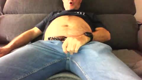 nano22968832 online show from 27, 1, 2025