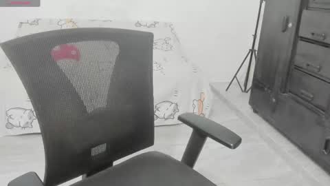  Naoko  online show from 1, 6, 2026