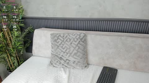 Naomi  online show from 16, 1, 2025