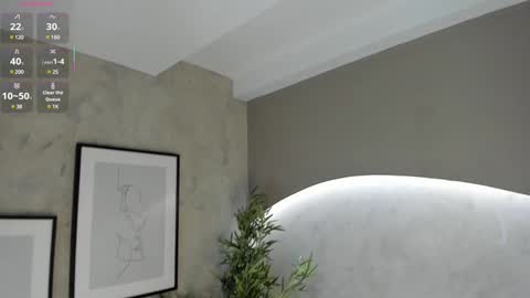 Naomi  online show from 9, 2, 2025