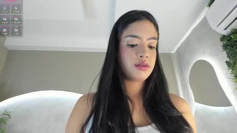 Naomi  online show from 28, 9, 2025