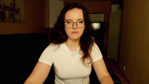 naomi_di online show from 30, 6, 2026