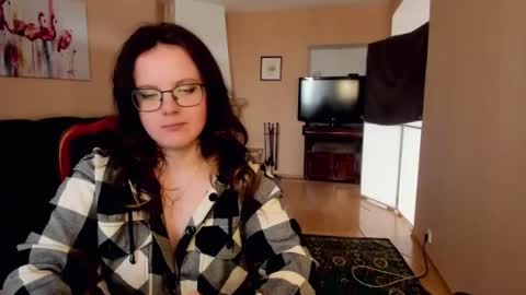 naomi_di online show from 13, 7, 2026