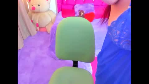 Snapshot of naomi_johnson132 chatting on 6, 5, 2026 nahomi online show from 6, 5, 2026