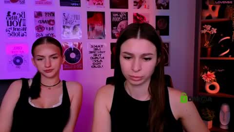 Snapshot of naomi_perl chatting on 10, 7, 2026 Naomi online show from 10, 7, 2026