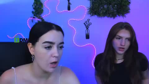 Snapshot of naomi_perl chatting on 14, 7, 2026 Naomi online show from 14, 7, 2026