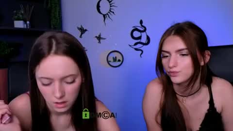 Snapshot of naomi_perl chatting on 16, 7, 2026 Naomi online show from 16, 7, 2026