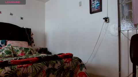Snapshot of naomi_unu chatting on 16, 6, 2026 Naomi online show from 16, 6, 2026