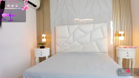 Naomi online show from 25, 2, 2026