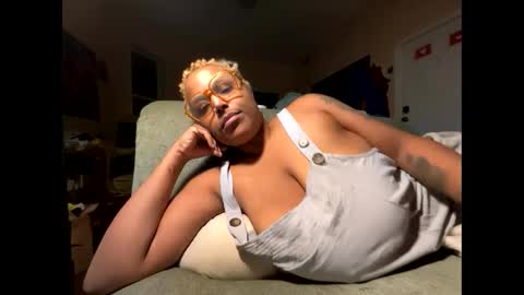 Snapshot of naomigiirl6 chatting on 25, 1, 2025 Naomigiirl6 online show from 25, 1, 2025
