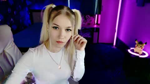 naomihita online show from 23, 3, 2026