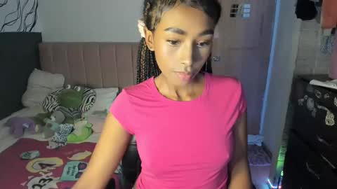 Naomii online show from 22, 2, 2025