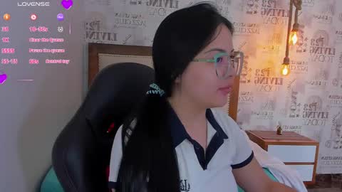 Snapshot of naomijohnson1 chatting on 30, 12, 2024 Naomi online show from 30, 12, 2024