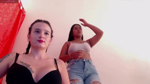 Snapshot of naomiluxe chatting on 20, 5, 2026 Nahomi online show from 20, 5, 2026