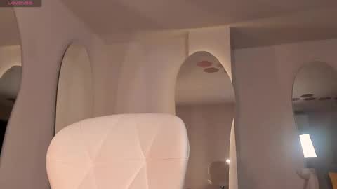 Snapshot of naomisainz chatting on 23, 9, 2025 Naomi online show from 23, 9, 2025