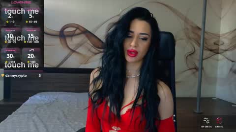 NaomiScarlett online show from 14, 2, 2025