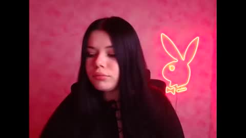 Naomi online show from 21, 11, 2025