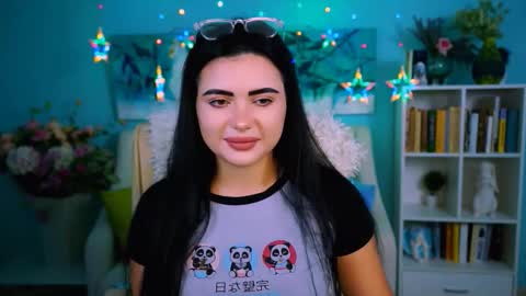 Snapshot of naomiwilsons chatting on 11, 11, 2025 naomiwilsons online show from 11, 11, 2025