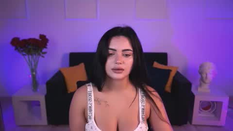 Snapshot of naomiwilsons chatting on 12, 11, 2025 naomiwilsons online show from 12, 11, 2025