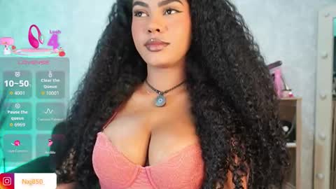 Naomi     online show from 25, 11, 2025