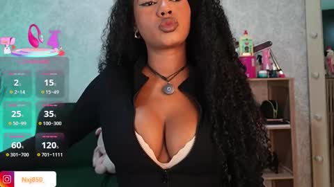 Naomi     online show from 1, 12, 2025