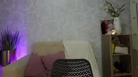 Naomi     online show from 23, 5, 2026