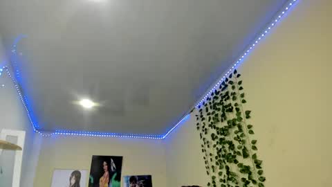 naomy online show from 13, 2, 2025