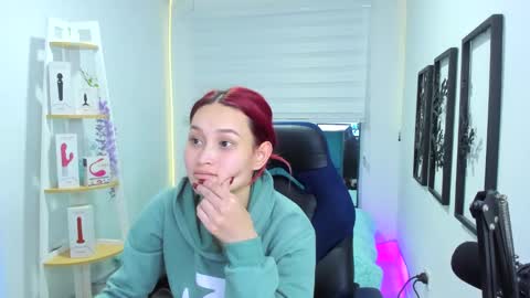 naomy online show from 19, 11, 2025