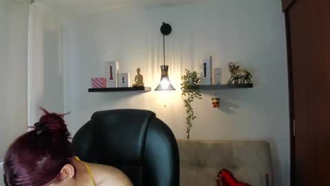Snapshot of naomy_stanley chatting on 21, 6, 2026 Naomy Stanley online show from 21, 6, 2026