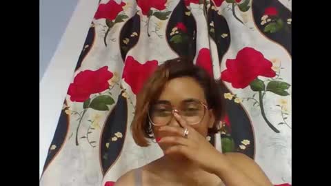 narindra884634 online show from 15, 4, 2026