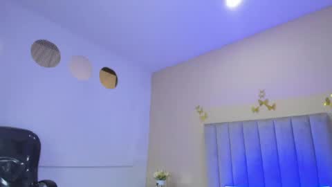 Snapshot of nascary_fox chatting on 20, 5, 2026 Nascary Fox online show from 20, 5, 2026