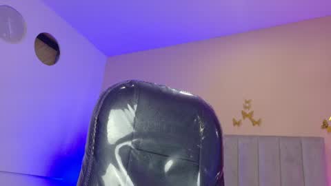 Snapshot of nascary_fox chatting on 16, 6, 2026 Nascary Fox online show from 16, 6, 2026