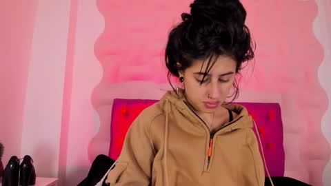 Maira online show from 18, 11, 2025