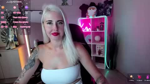 Snapshot of nastasya_cute chatting on 5, 7, 2026 Nastya online show from 5, 7, 2026