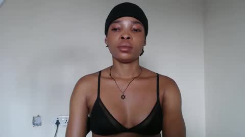 Snapshot of nastie_cumlover chatting on 12, 11, 2025 bella online show from 12, 11, 2025