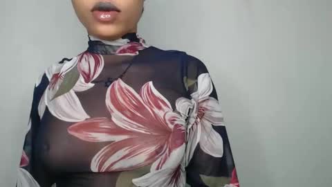 Snapshot of nastie_cumlover chatting on 28, 11, 2025 bella online show from 28, 11, 2025